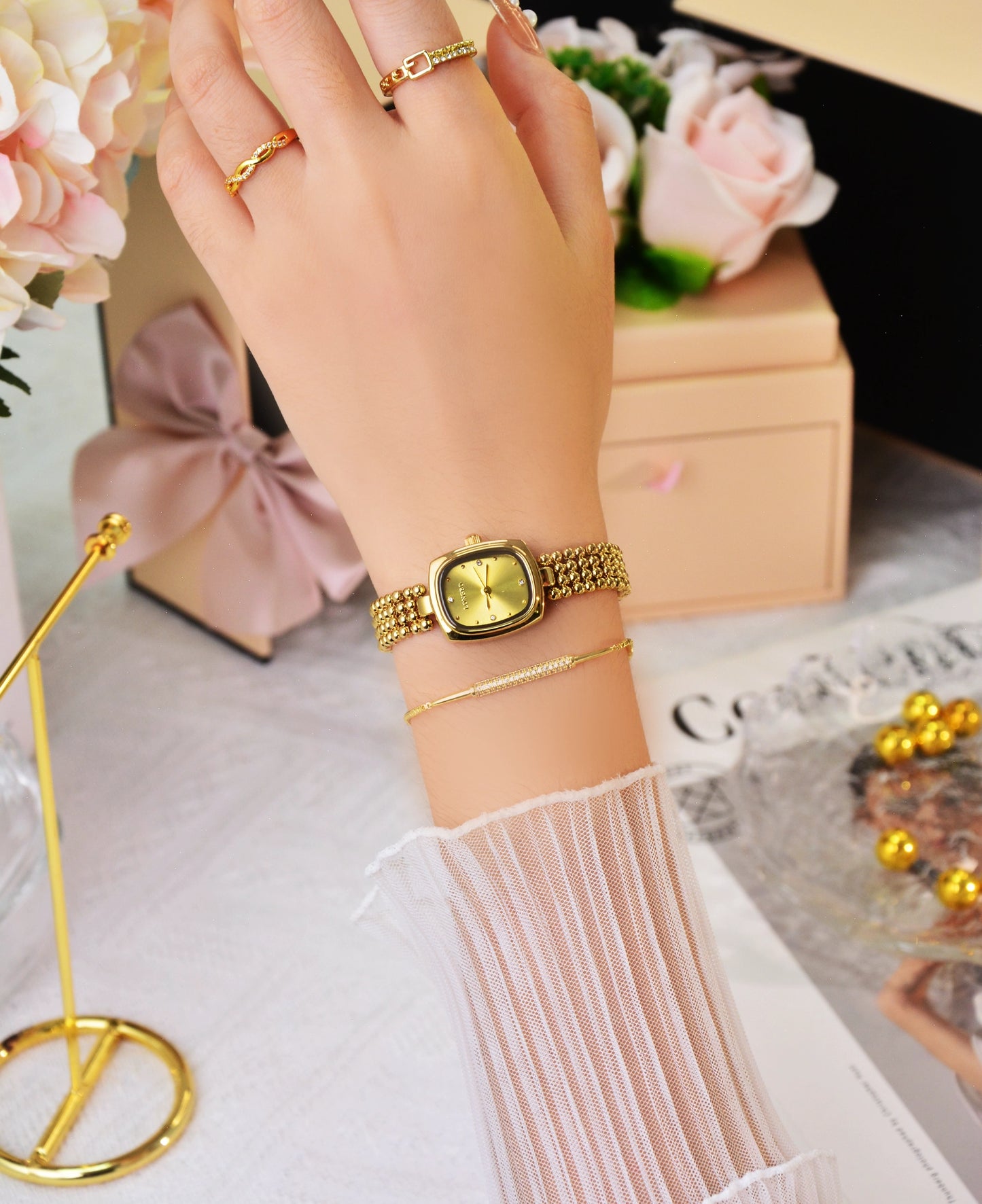 Bound Emerald + Brazalete 🎁 + caja 2025